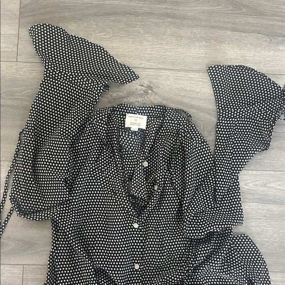 Robert Rodriguez Black and White Star Pattern Open Back Top - Picture 2 of 11